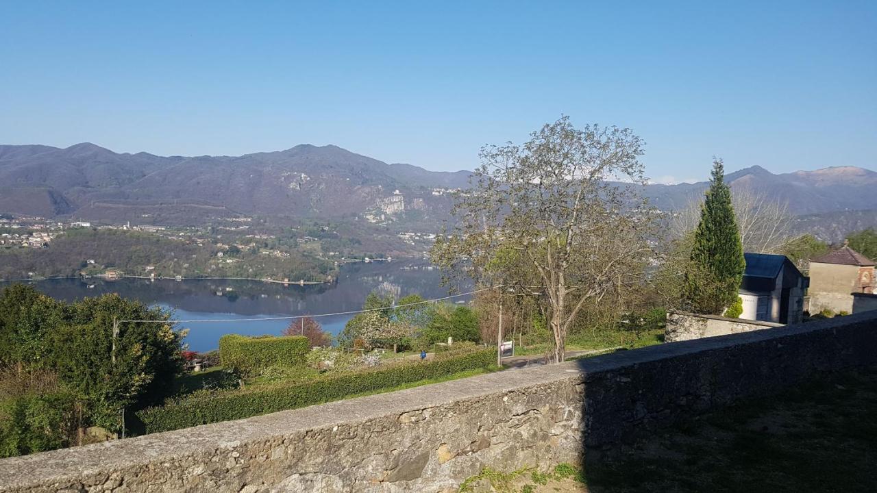 Villa Le Vignole Ameno Exterior photo